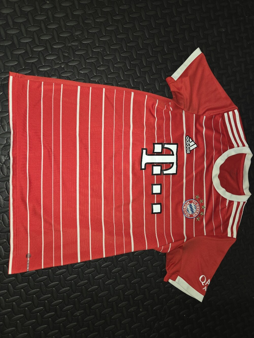 adidas FC Bayern Munich 22/23 home jersey #19 Davies